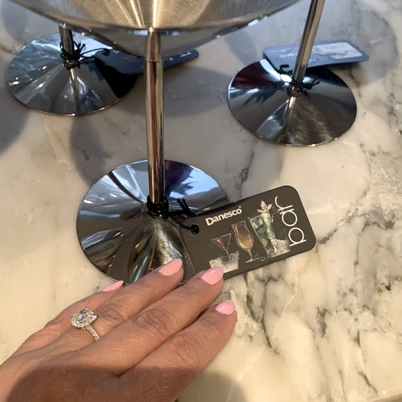 NEW 4PC Stainless Martini Glasses - Picture 7 of 9